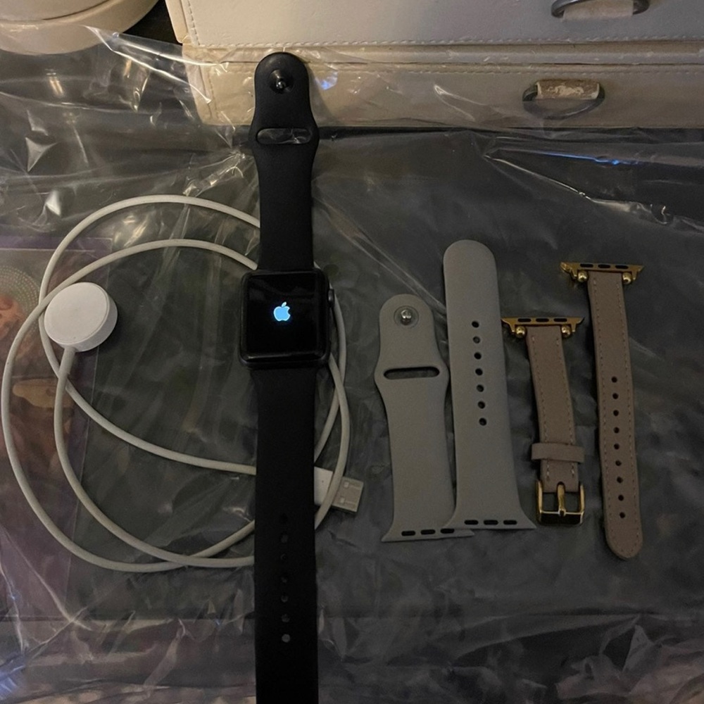 Apple Watch Series 3 42mm Smart Watch GPS & CellulaR